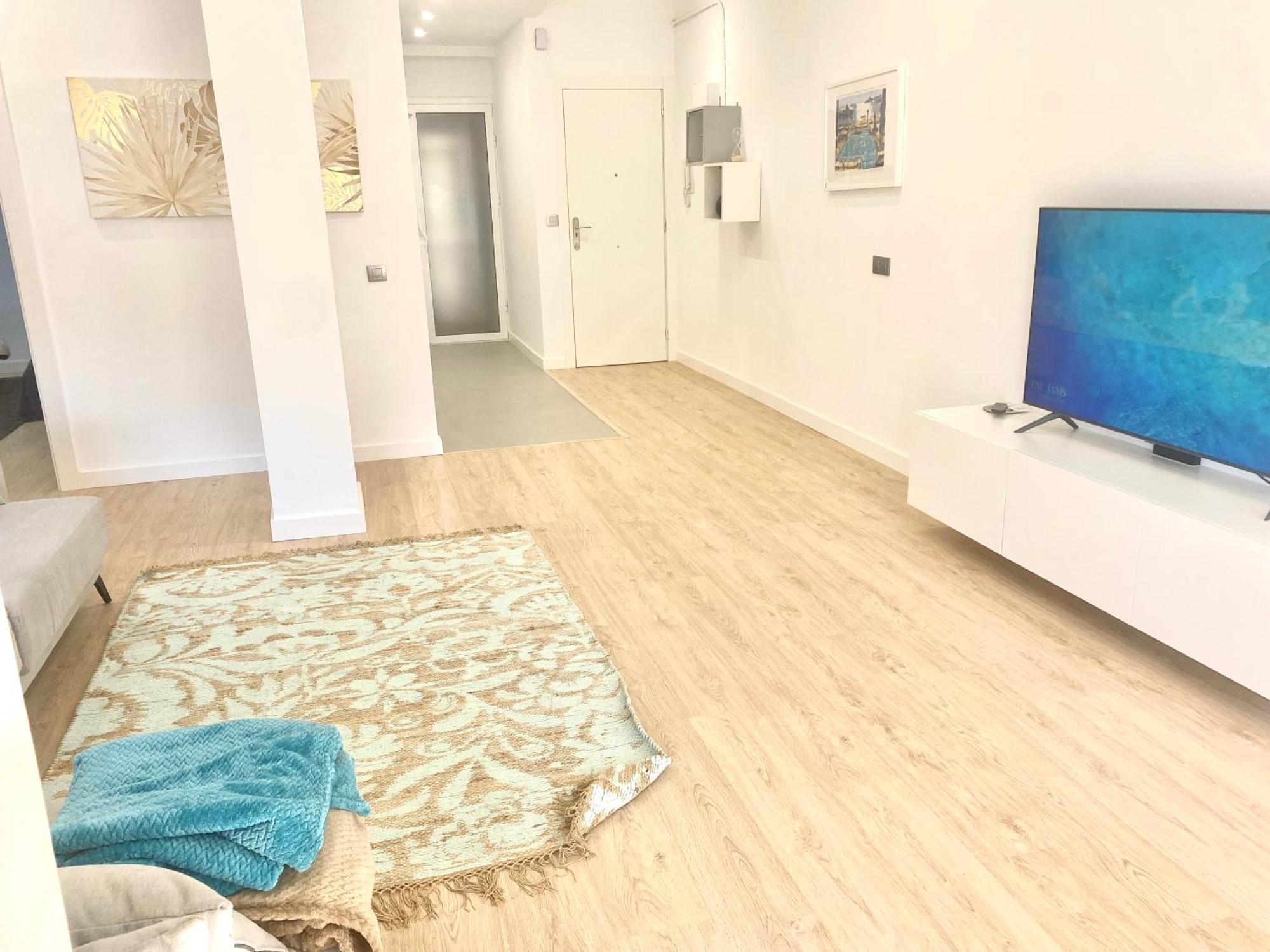 Barcelona Chic Apartments- Free Parking - 10 Min From Bcn City Centre By Metro Eksteriør billede